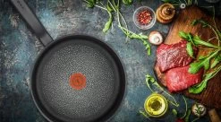 Tefal Hard Titanium+ Koekenpan - Ø 24 Cm -Tefal 1200x660 2