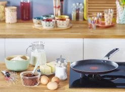 Tefal Simply Clean Pannenkoekpan 25 Cm - Let Op! Niet Geschikt Voor INDUCTIE! -Tefal 1200x891