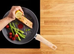 Tefal Natural Force Koekenpan 24 Cm 18 Tefal Natural Force Koekenpan 24 Cm -Tefal 1555027