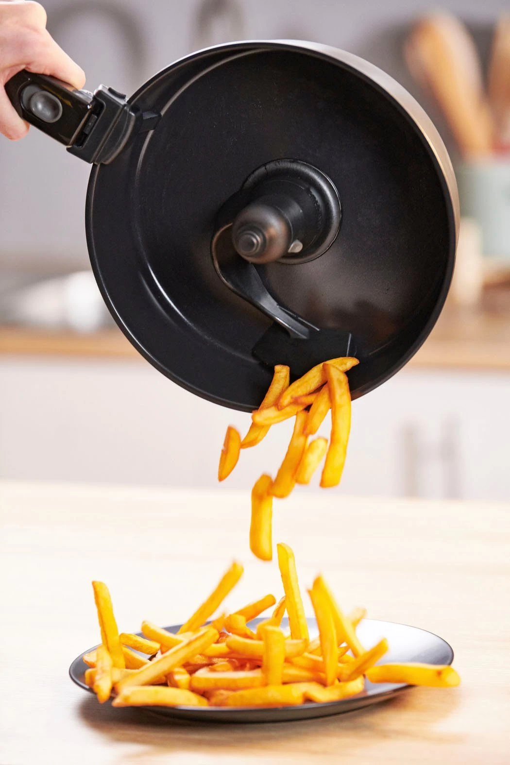 Tefal Airfryer FZ7738 ActiFry Genius + Inhoud 1,2 Kg, Timer, 9 Automatische Menu's, Roerarm-systeem, Zwart 10 Tefal Airfryer FZ7738 ActiFry Genius + Inhoud 1,2 Kg, Timer, 9 Automatische Menu's, Roerarm-systeem, Zwart - Afbeelding 10