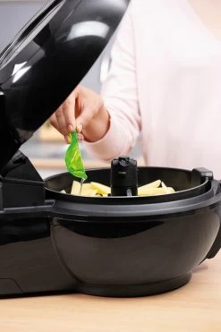 Tefal Airfryer YV9708 ActiFry Genius XL Inhoud: 1,7 Kg, 9 Automatische Programma’s, 2-in-1 Technologie -Tefal tefal airfryer yv9708 actifry genius xl inhoud 17 kg 9 automatische programmas 2 in 1 technologie zwart 16