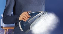 Tefal Stoomstrijkijzer FV6830 Ultragliss Plus Verticale Stoomfunctie, Anti-kalk -Tefal tefal stoomstrijkijzer fv6830 ultragliss plus verticale stoomfunctie anti kalk blauw 6