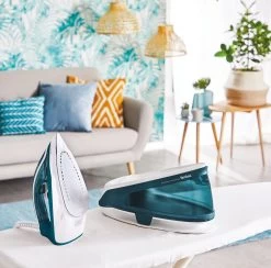 Tefal Stoomstrijksysteem SV6115 Express Essential Pompdruk: 5,2 Bar, Stoomstoot: 280 G/min., Stoomopbrengst: 120 G/min., Calc Clear-technologie, Xpress Glide Strijkzool, Eco-functie 25 Tefal Stoomstrijksysteem SV6115 Express Essential Pompdruk: 5,2 Bar, Stoomstoot: 280 G/min., Stoomopbrengst: 120 G/min., Calc Clear-technologie, Xpress Glide Strijkzool, Eco-functie -Tefal tefal stoomstrijksysteem sv6115 express essential pompdruk 52 bar stoomstoot 280 g min stoomopbrengst 120 g min calc clear technologie xpress glide strijkzool eco functie wit 5